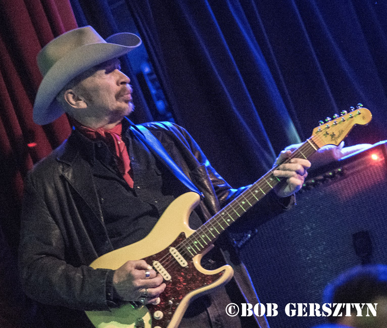 The FleshEaters, Star Theater, photo by Bob Gersztyn