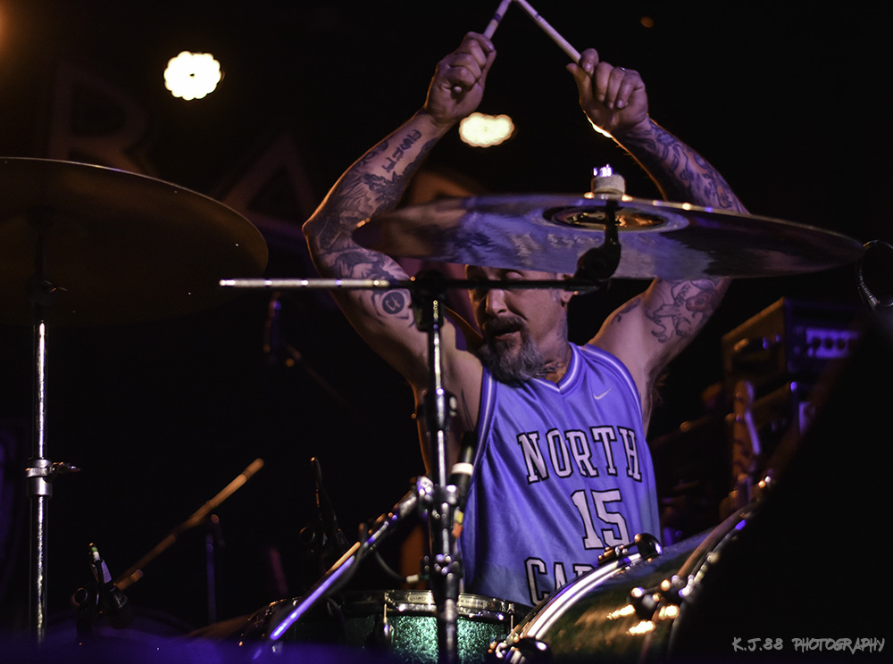 Weedeater, Hawthorne Theatre, photo by Kevin Pettigrew