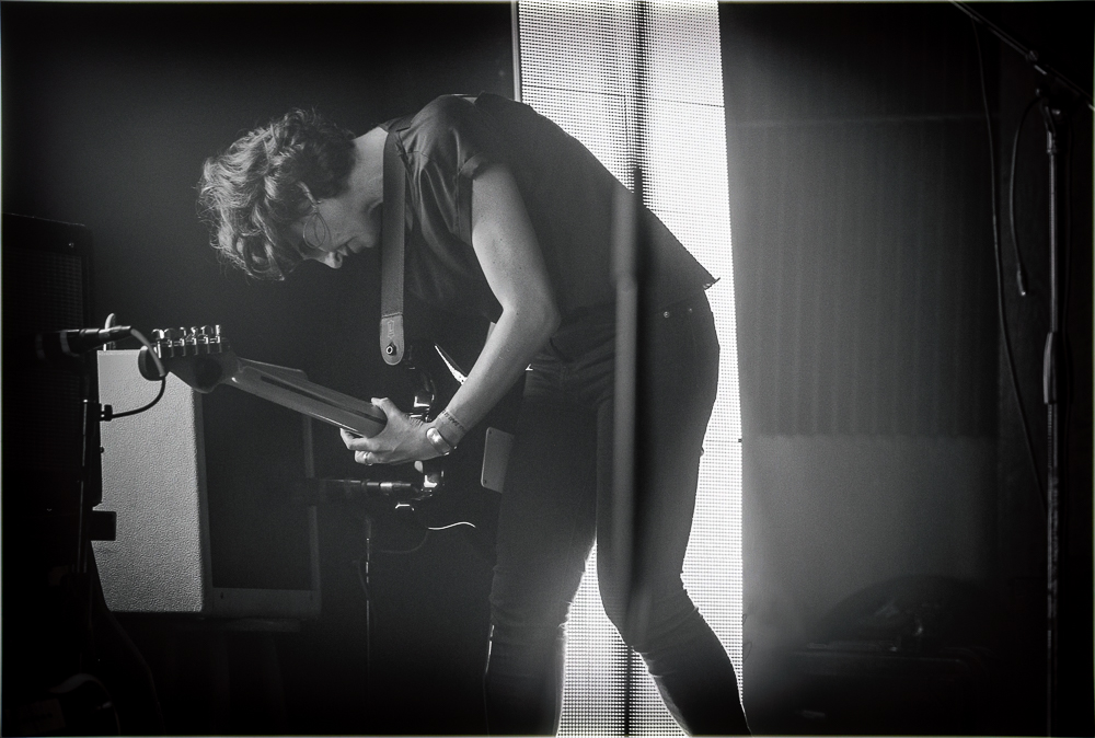 EMA, Mississippi Studios, photo by Ronit Fahl