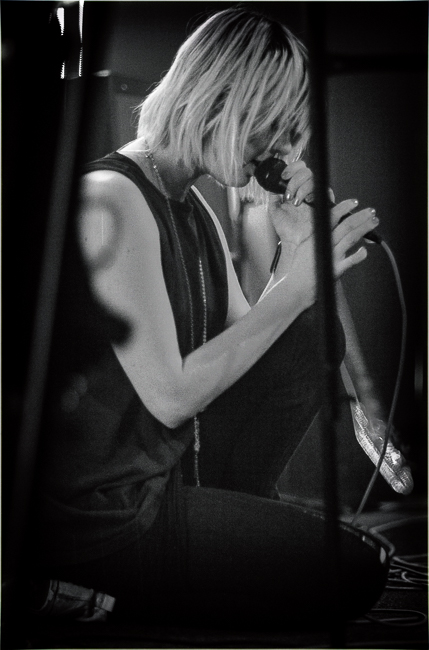 EMA, Mississippi Studios, photo by Ronit Fahl