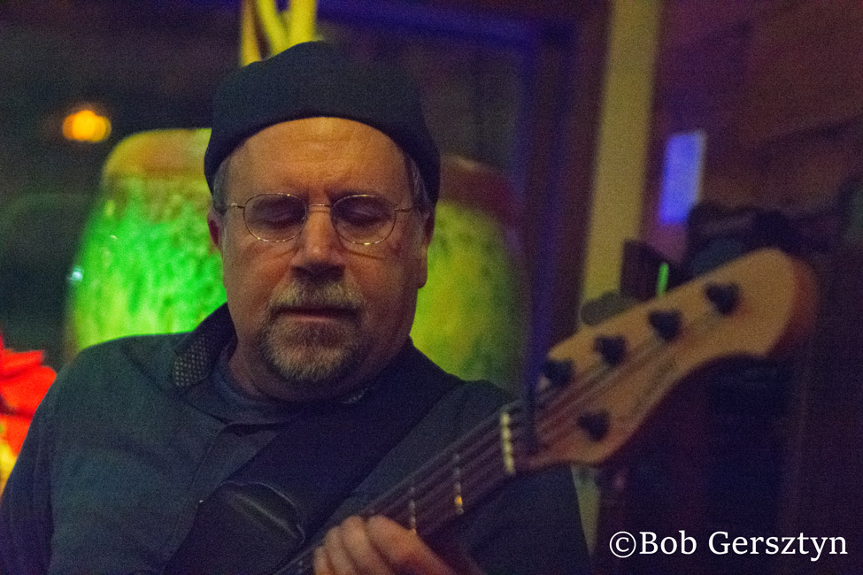 Rachel and The Rain Kings, Taproot Lounge & Cafe, photo by Bob Gersztyn