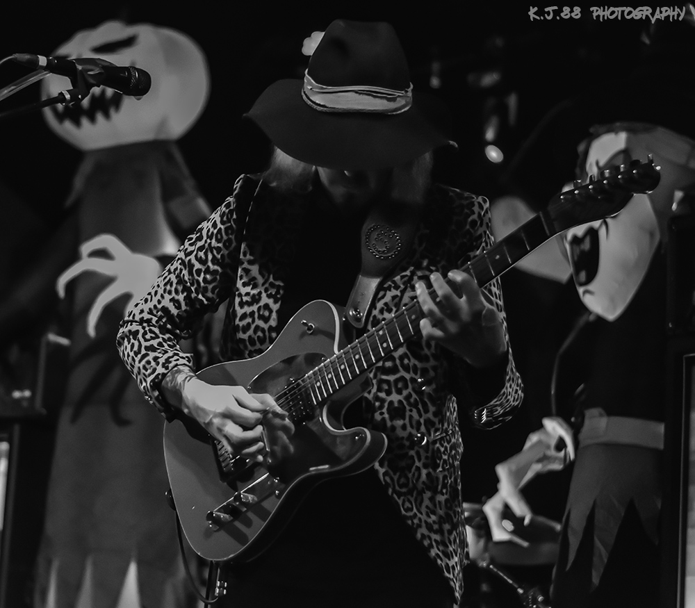 John 5, Star Theater, photo by Kevin Pettigrew