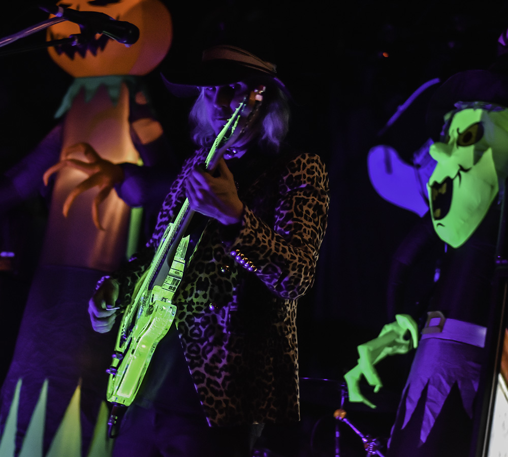 John 5, Star Theater, photo by Kevin Pettigrew