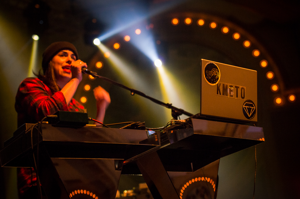 Natasha Kmeto, Crystal Ballroom, 94.7 FM, photo by Ronit Fahl