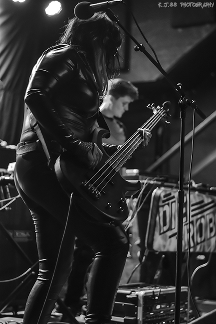 Die Robot, Hawthorne Theatre, photo by Kevin Pettigrew