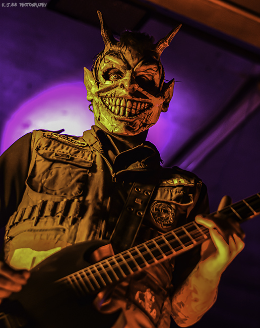 Mushroomhead, Hawthorne Theatre, photo by Kevin Pettigrew