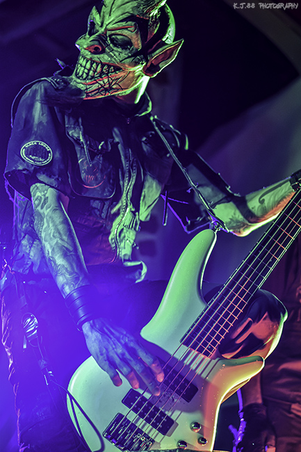 Mushroomhead, Hawthorne Theatre, photo by Kevin Pettigrew