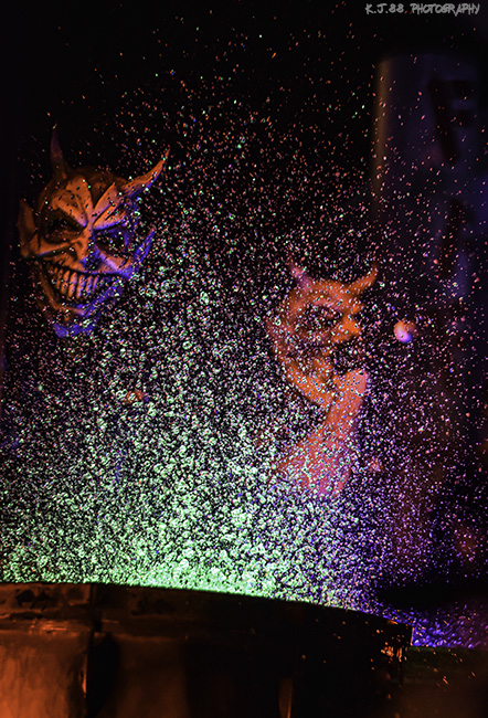 Mushroomhead, Hawthorne Theatre, photo by Kevin Pettigrew