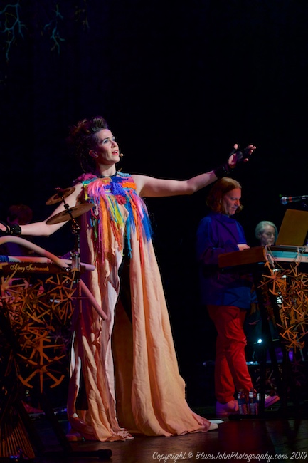 Imogen Heap, Moore Theatre, photo by John Alcala
