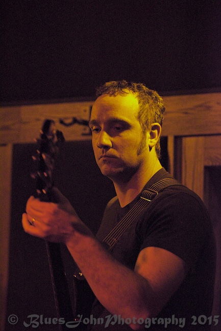 Ripe Red Apple, Alberta Street Pub, photo by John Alcala