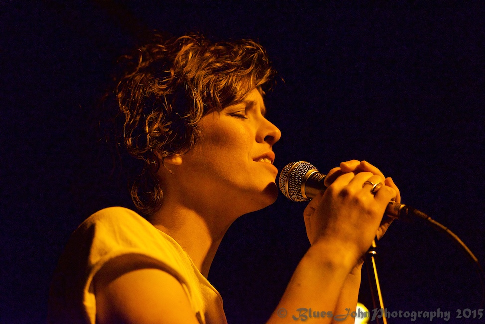 Ripe Red Apple, Alberta Street Pub, photo by John Alcala