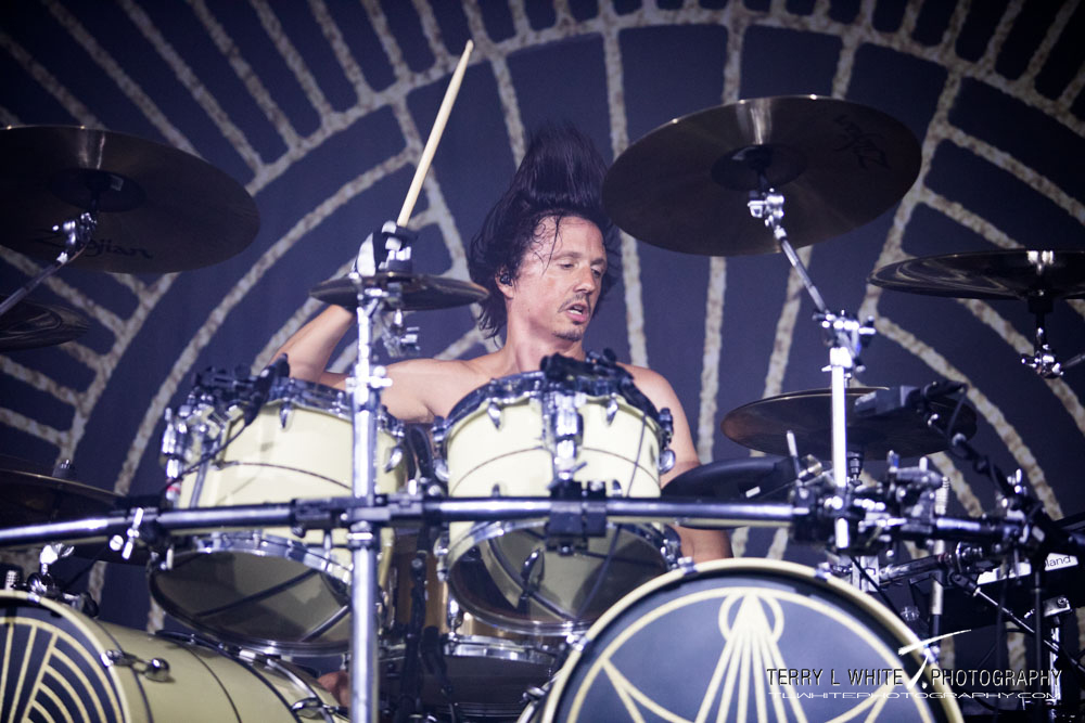 Gojira, Roseland Theater, photo by Terry White