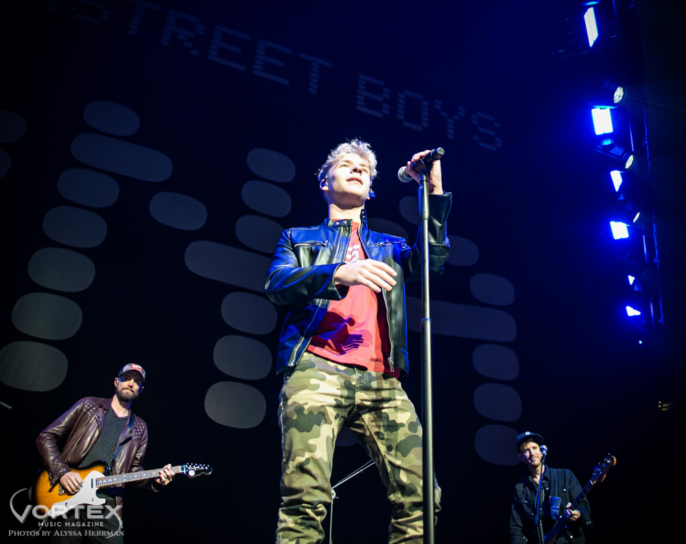 Baylee Littrell, Moda Center, photo by Alyssa Herrman