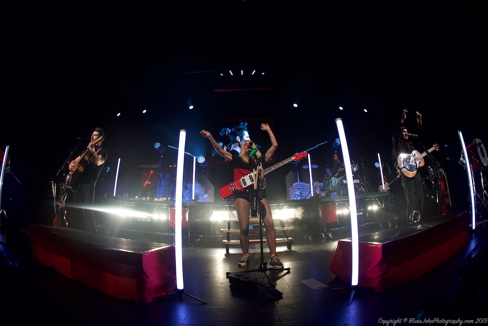 Walk Off The Earth, Keller Auditorium, photo by John Alcala