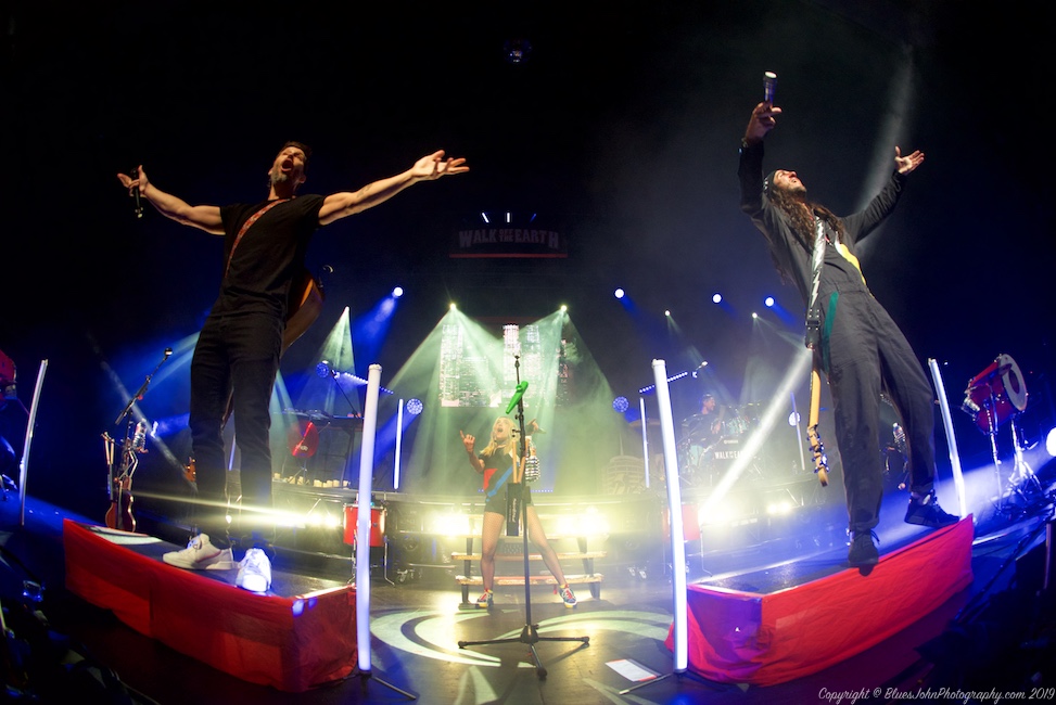 Walk Off The Earth, Keller Auditorium, photo by John Alcala