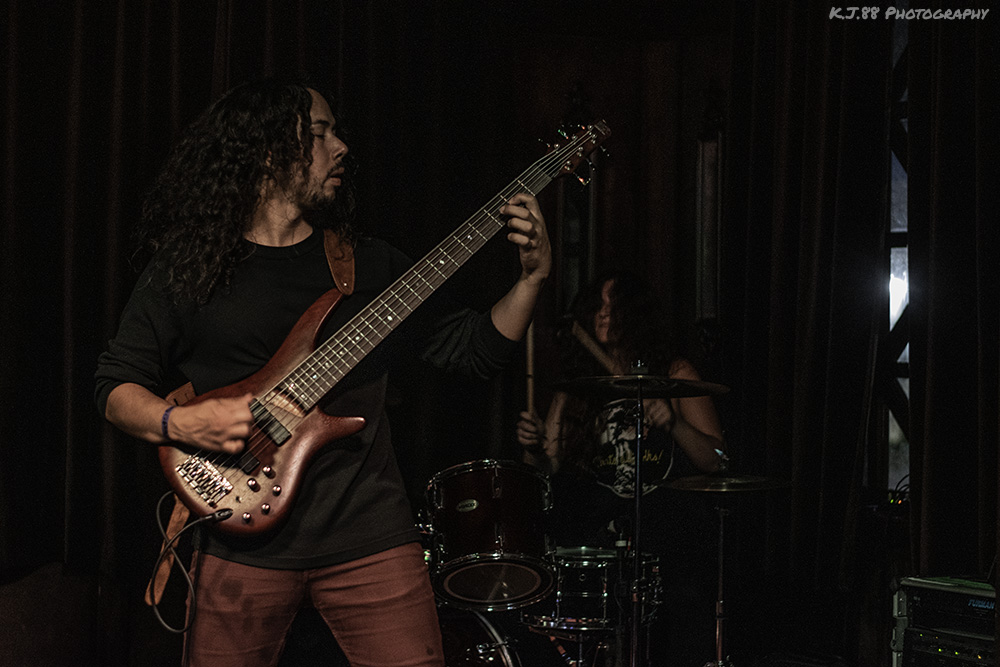 Massive Scar Era, Hawthorne Theatre, photo by Kevin Pettigrew