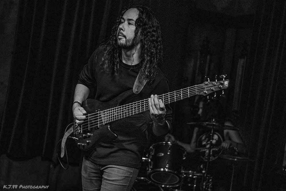 Massive Scar Era, Hawthorne Theatre, photo by Kevin Pettigrew