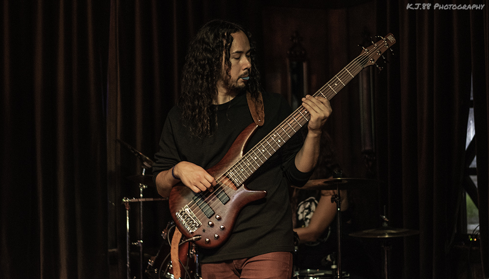 Massive Scar Era, Hawthorne Theatre, photo by Kevin Pettigrew