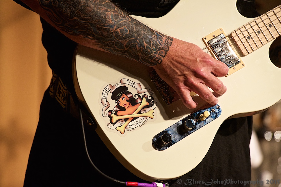 Smokin’ Joe Kubek, Bnois King, photo by John Alcala