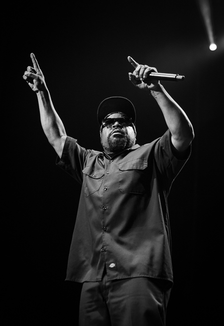 Ice Cube, Moda Center, photo by Sal Barragan