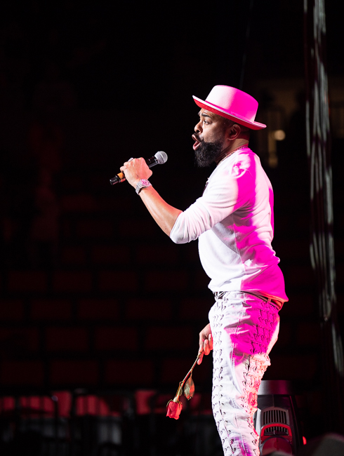 Ginuwine, Moda Center, photo by Sal Barragan