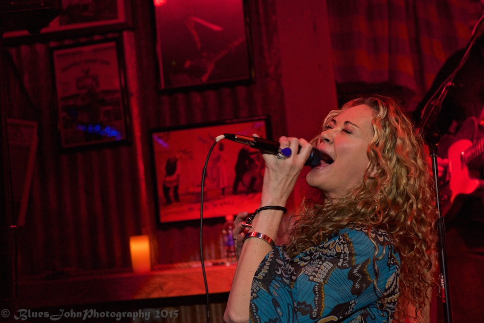 Dana Fuchs, The Birk, photo by John Alcala