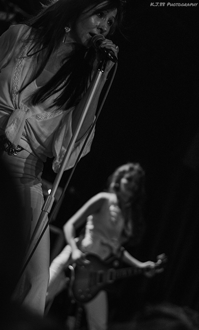 Zepparella, Dante's, photo by Kevin Pettigrew