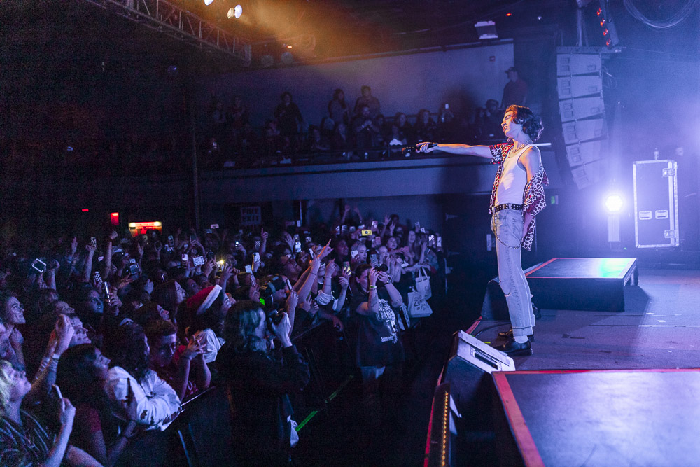 Conan Gray, Roseland Theater, photo by Wesley Lapointe