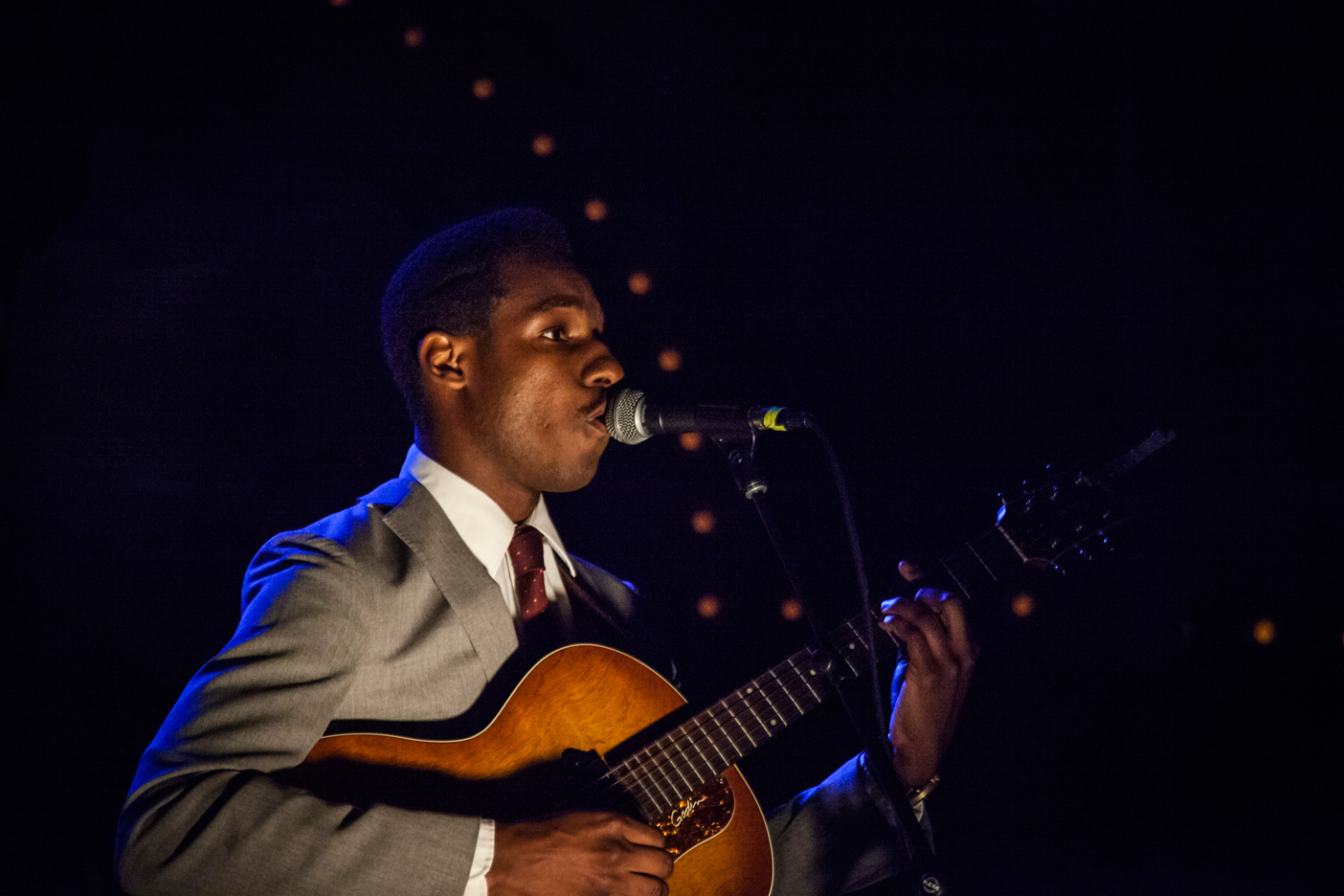 Leon Bridges, Crystal Ballroom, photo by Sam Gehrke