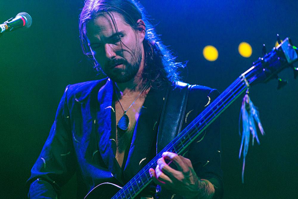 Big Thief, Crystal Ballroom, photo by Ignacio Quintana