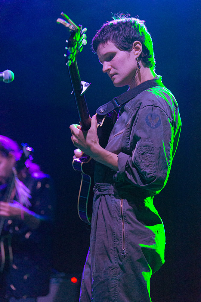 Big Thief, Crystal Ballroom, photo by Ignacio Quintana