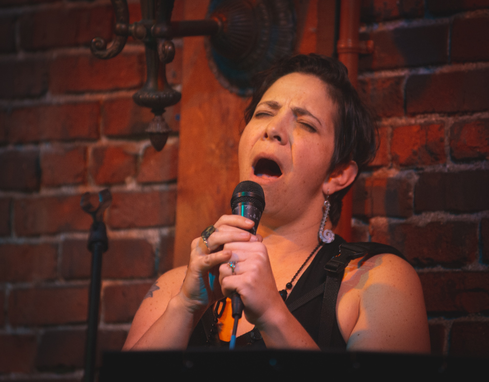 Quadraphonnes, White Eagle Saloon, photo by Chad Lanning