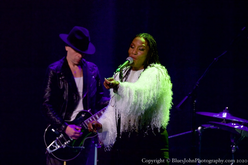 Liv Warfield, Revolution Hall, PDX Jazz Festival, photo by John Alcala