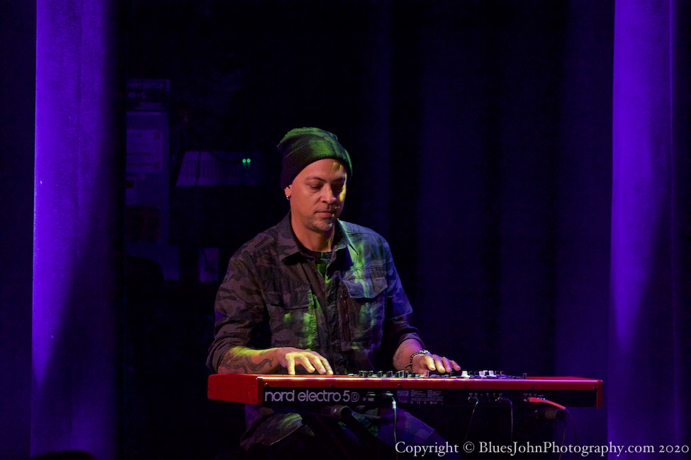 Liv Warfield, Revolution Hall, PDX Jazz Festival, photo by John Alcala