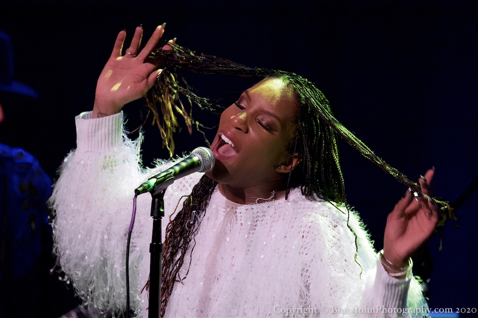 Liv Warfield, Revolution Hall, PDX Jazz Festival, photo by John Alcala