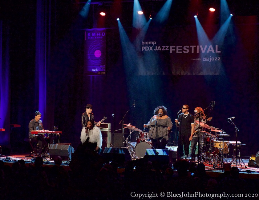 Liv Warfield, Revolution Hall, PDX Jazz Festival, photo by John Alcala