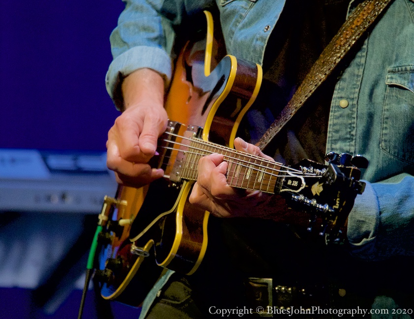 Larry Carlton, Newmark Theatre, PDX Jazz Festival, photo by John Alcala