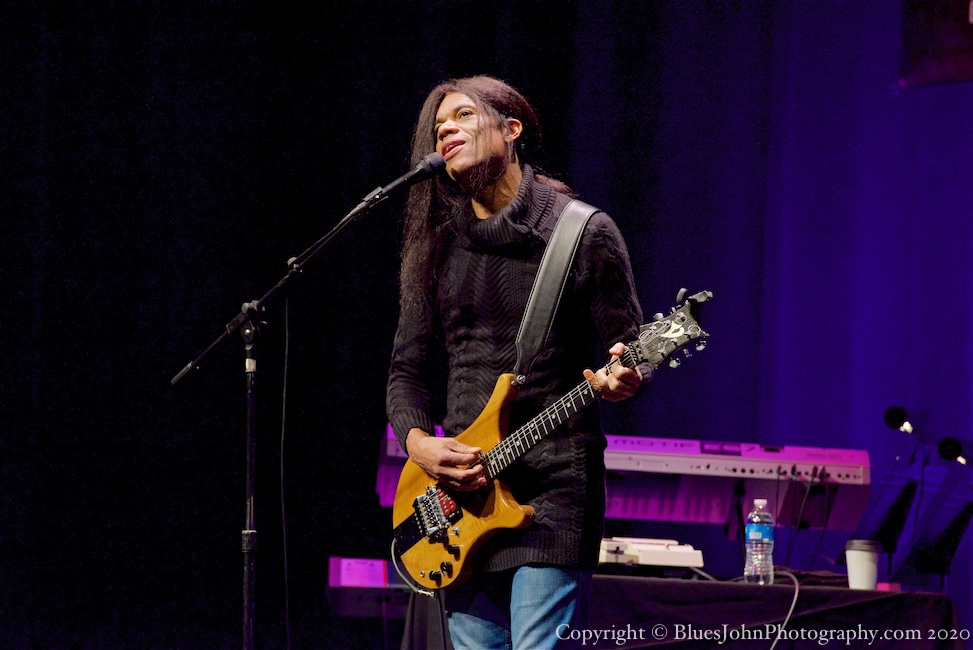 Stanley Jordan, Newmark Theatre, PDX Jazz Festival, photo by John Alcala
