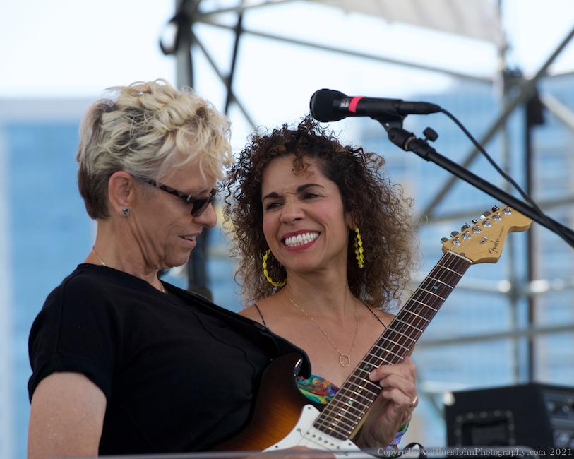 The Lot at Zidell Yards, Waterfront Blues Festival, photo by John Alcala