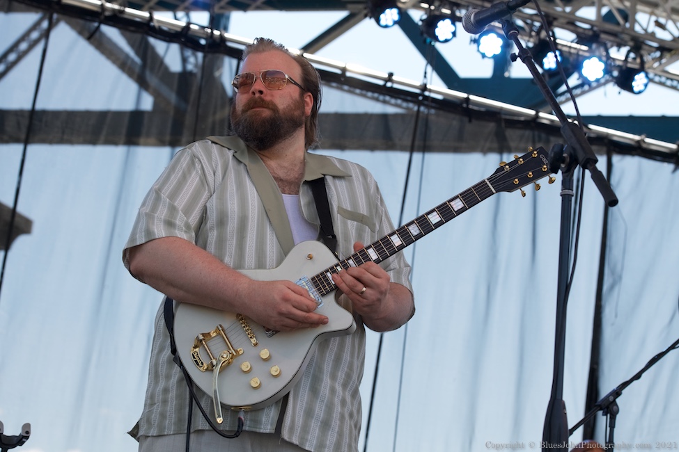 The Lot at Zidell Yards, Waterfront Blues Festival, photo by John Alcala