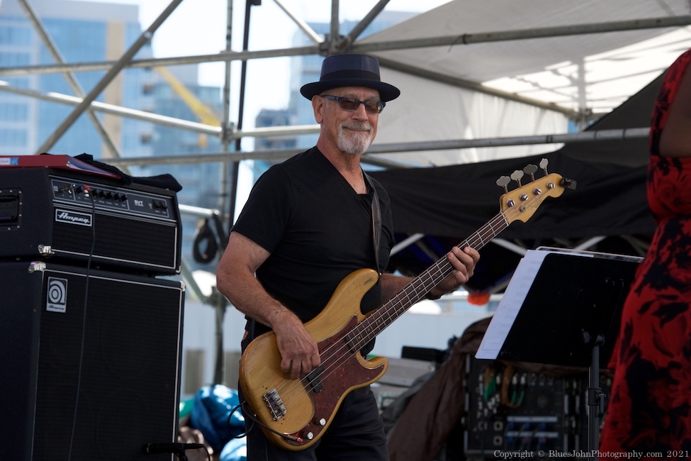 The Lot at Zidell Yards, Waterfront Blues Festival, photo by John Alcala