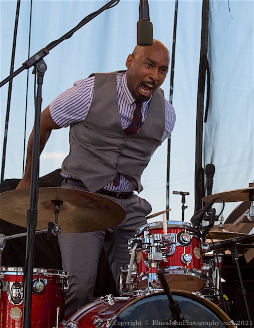 The Lot at Zidell Yards, Waterfront Blues Festival, photo by John Alcala