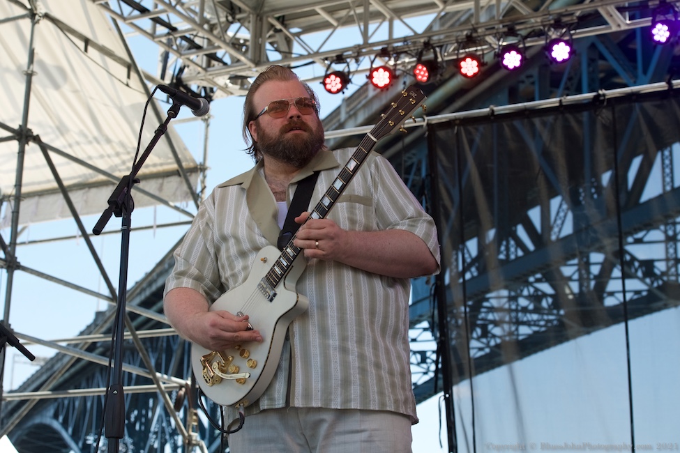 The Lot at Zidell Yards, Waterfront Blues Festival, photo by John Alcala