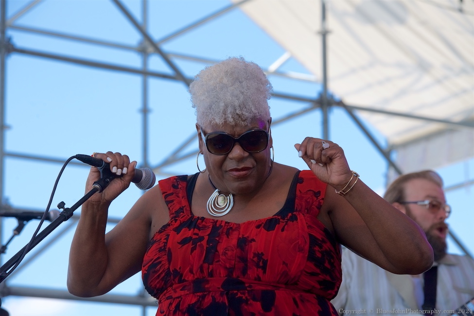 The Lot at Zidell Yards, Waterfront Blues Festival, photo by John Alcala