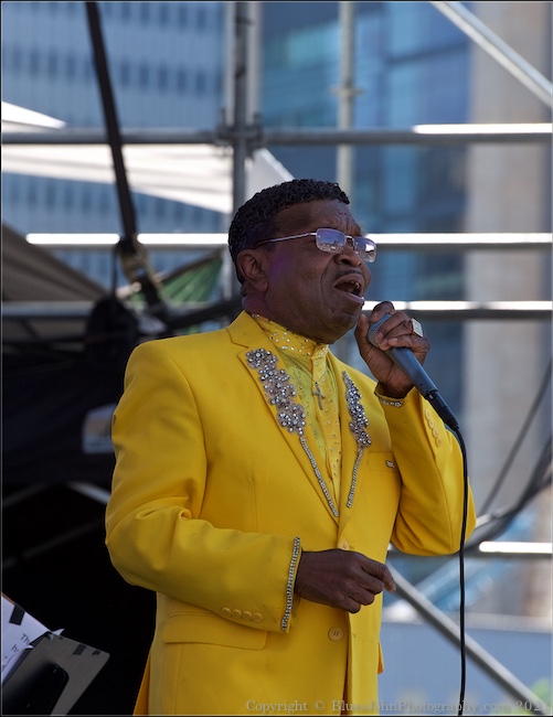 The Lot at Zidell Yards, Waterfront Blues Festival, photo by John Alcala