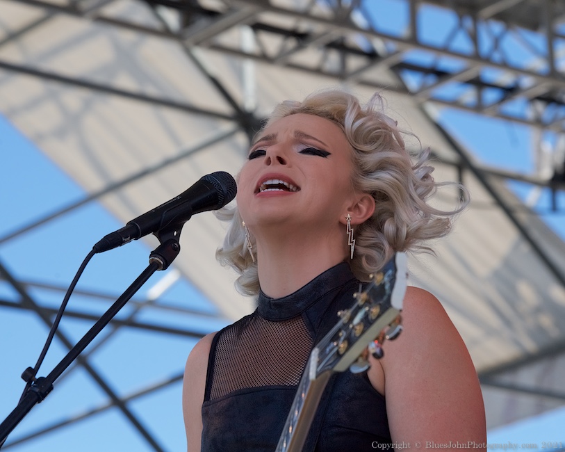 Samantha Fish, The Lot at Zidell Yards, Waterfront Blues Festival, photo by John Alcala
