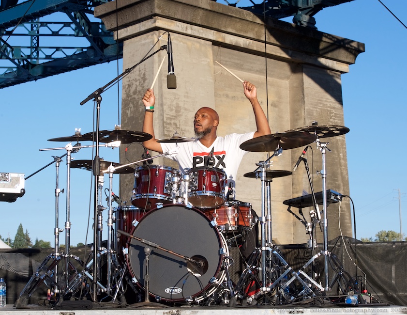 Liv Warfield, The Lot at Zidell Yards, photo by John Alcala