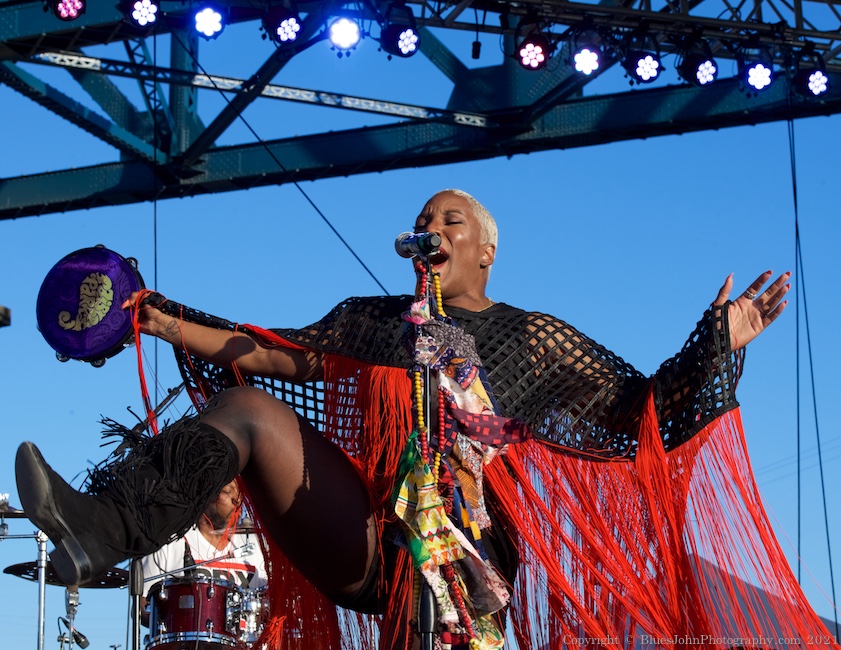 Liv Warfield, The Lot at Zidell Yards, photo by John Alcala