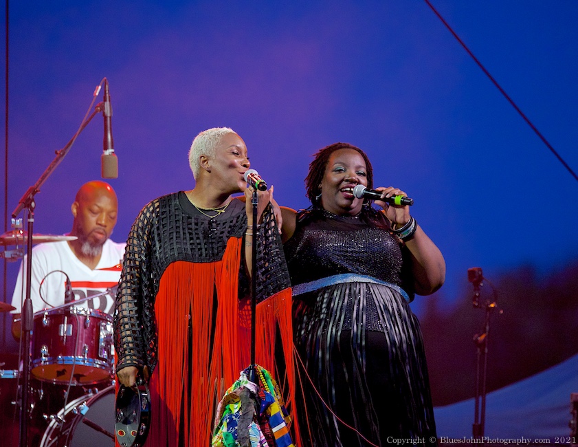 Liv Warfield, The Lot at Zidell Yards, photo by John Alcala
