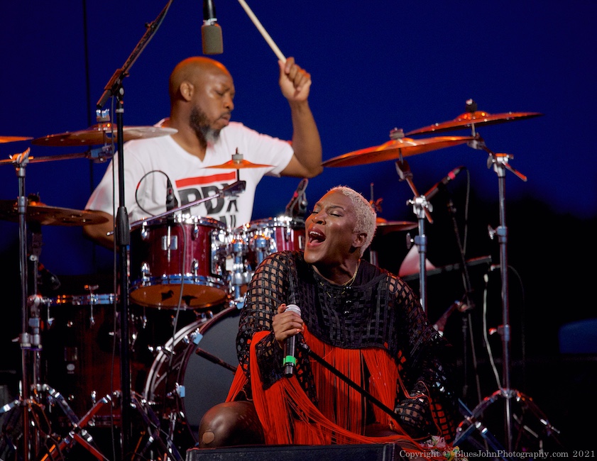 Liv Warfield, The Lot at Zidell Yards, photo by John Alcala